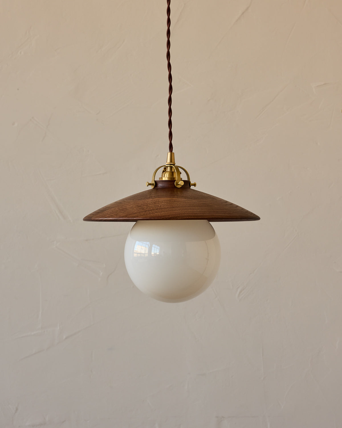 #shade-finish_black walnut #Cord-Color---Glass_Brown Cord - White Globe