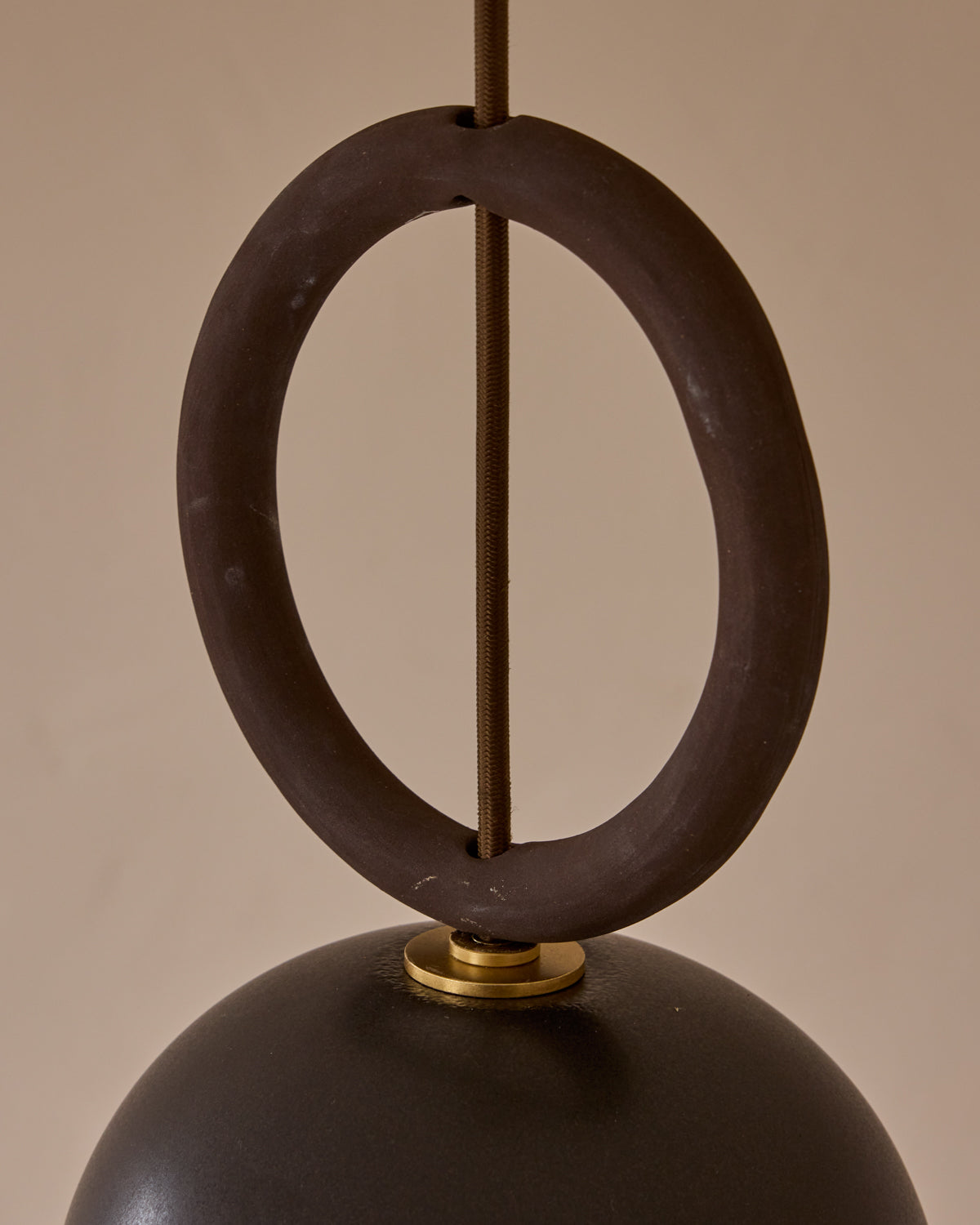 #color_ebony ceramic