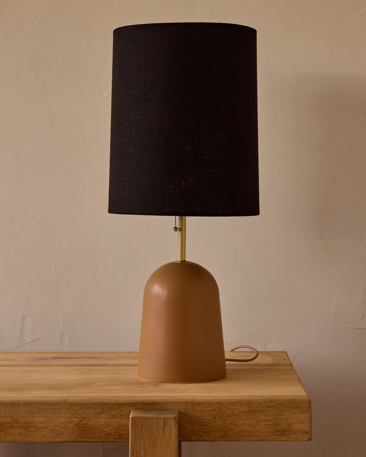 #ceramic-finish_chestnut ceramic #shade-color_black linen