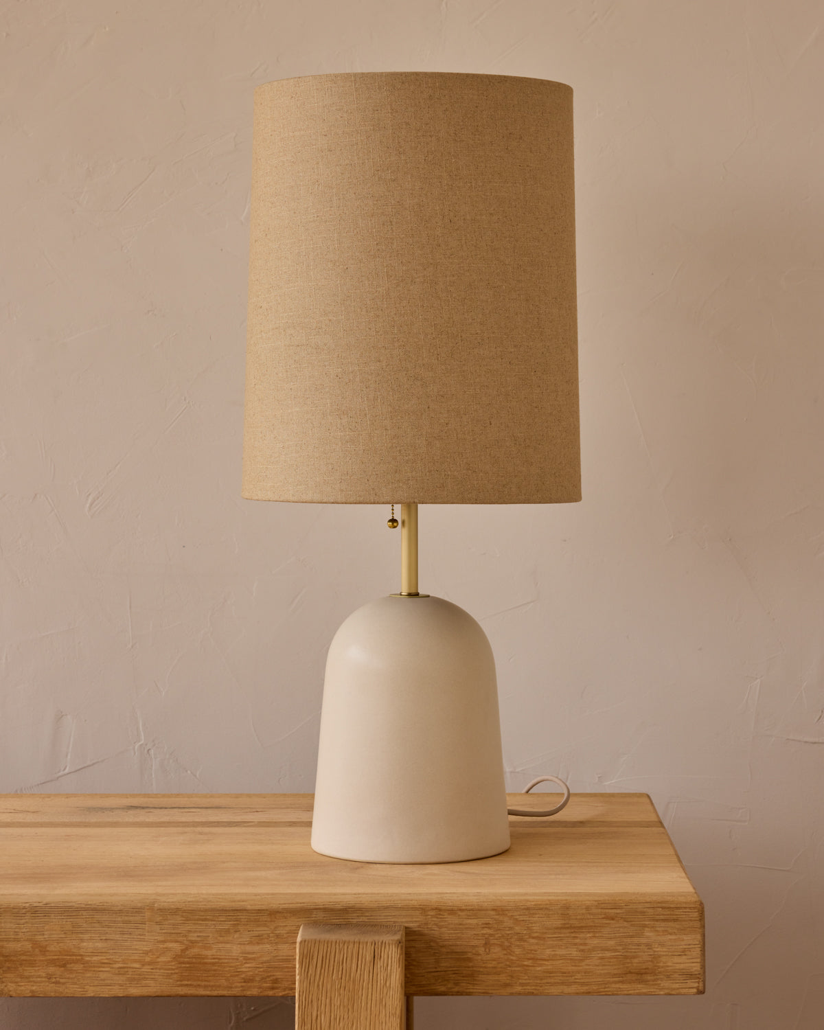 #ceramic-finish_dogwood ceramic #shade-color_flax linen