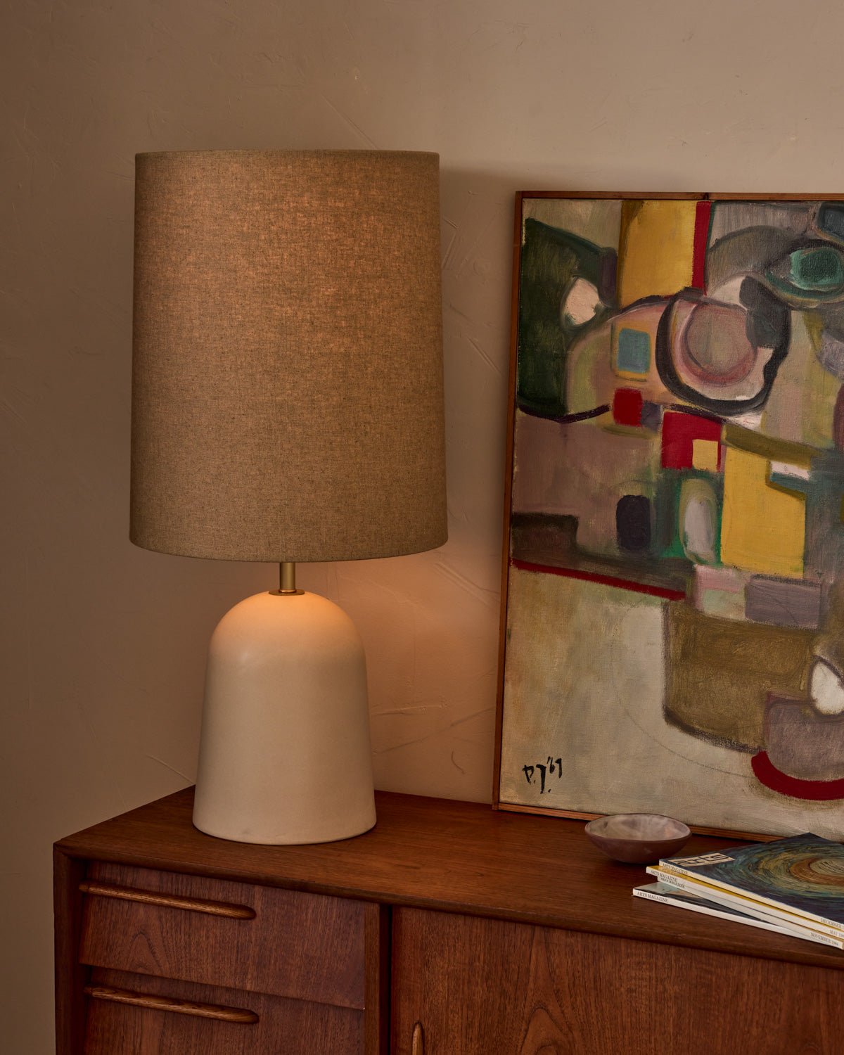 #ceramic-finish_dogwood ceramic #shade-color_flax linen