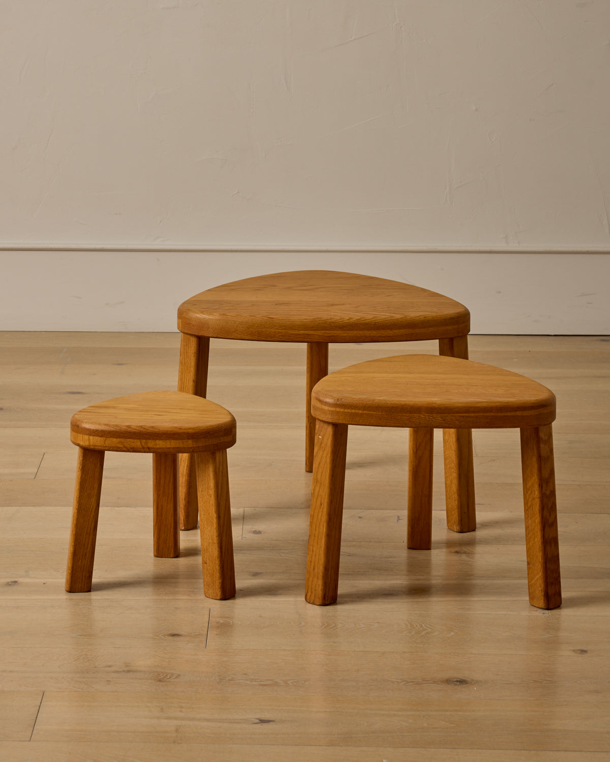 Triangular Oak Nesting Tables - Set of 3