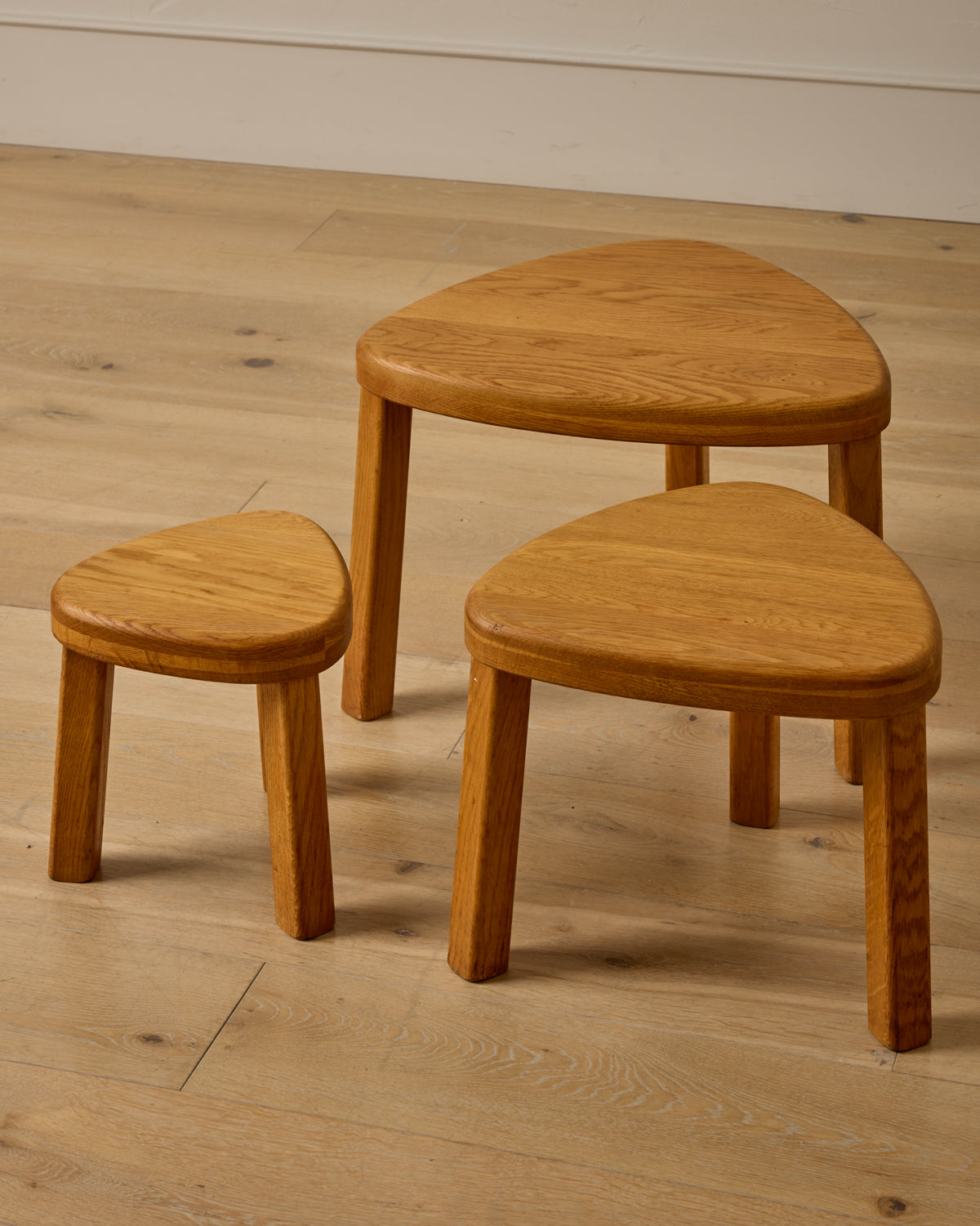 Triangular Oak Nesting Tables - Set of 3