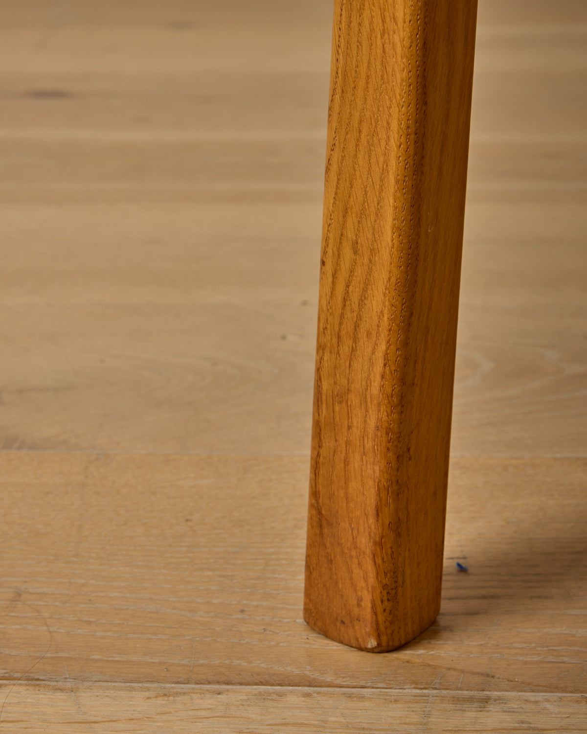 Triangular Oak Nesting Tables - Set of 3