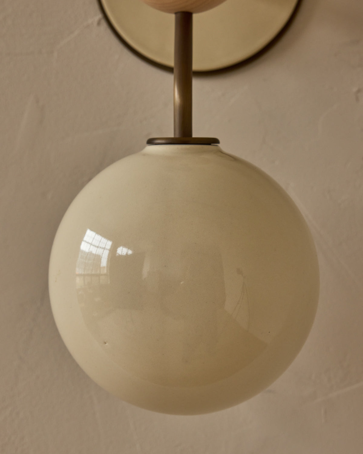 #ceramic-finish_cream #metal-finish_antique brass #wood-finish_clear maple