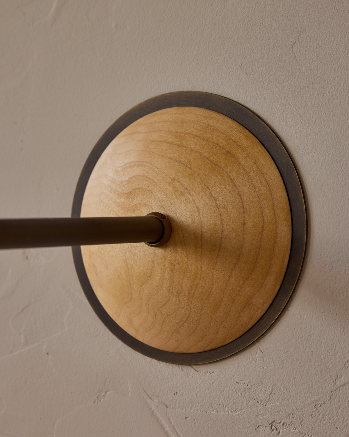 #shade-finish_natural maple
#metal-finish_antique brass
#globe_milk glass