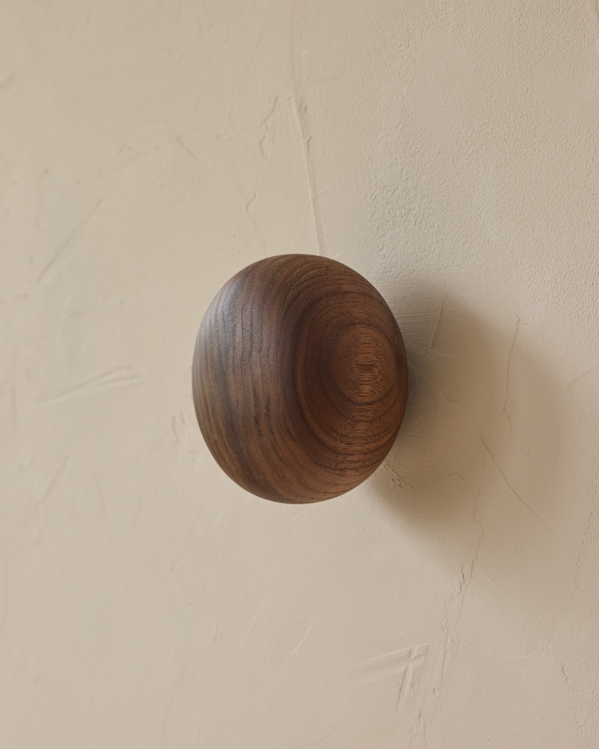 #wood-finish_black walnut #style_dough