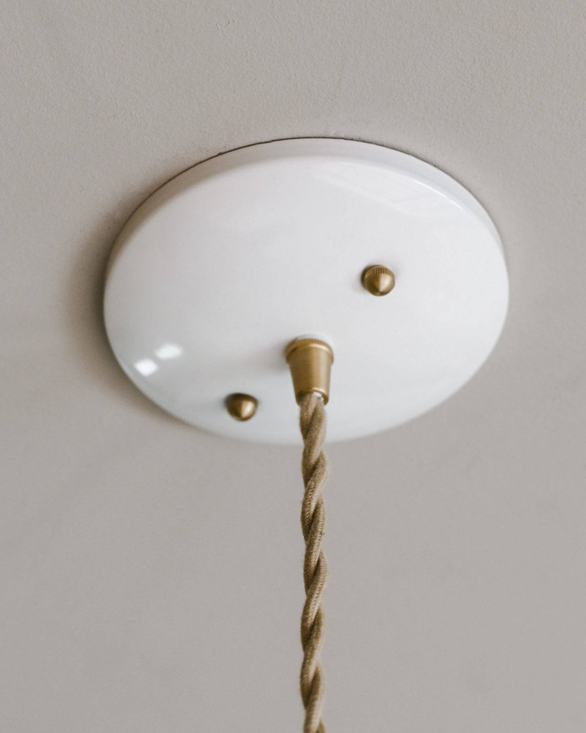 #Wiring---Canopy_
Hardwired - White Metal Canopy