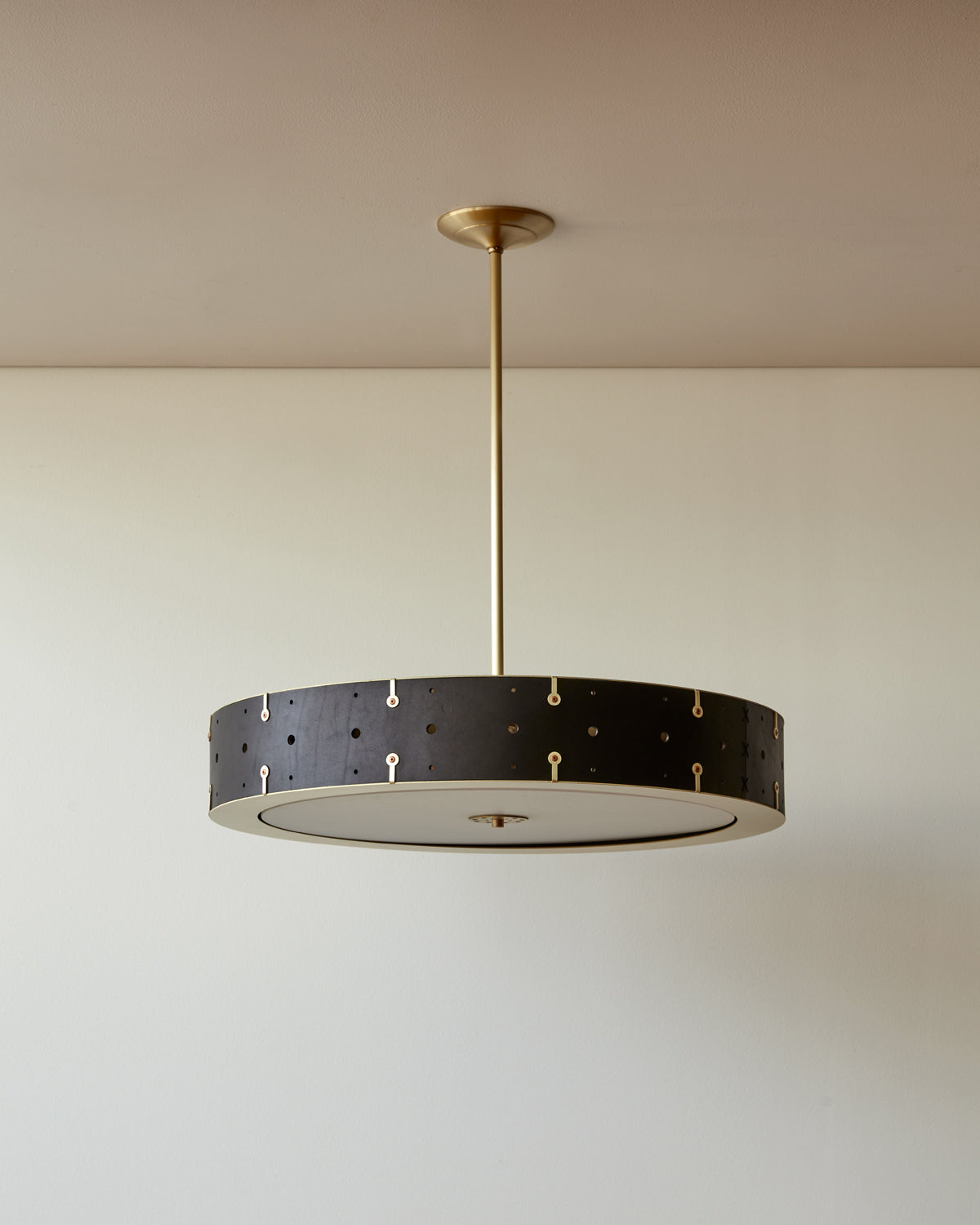 #leather-color_black harness #size_24" drum