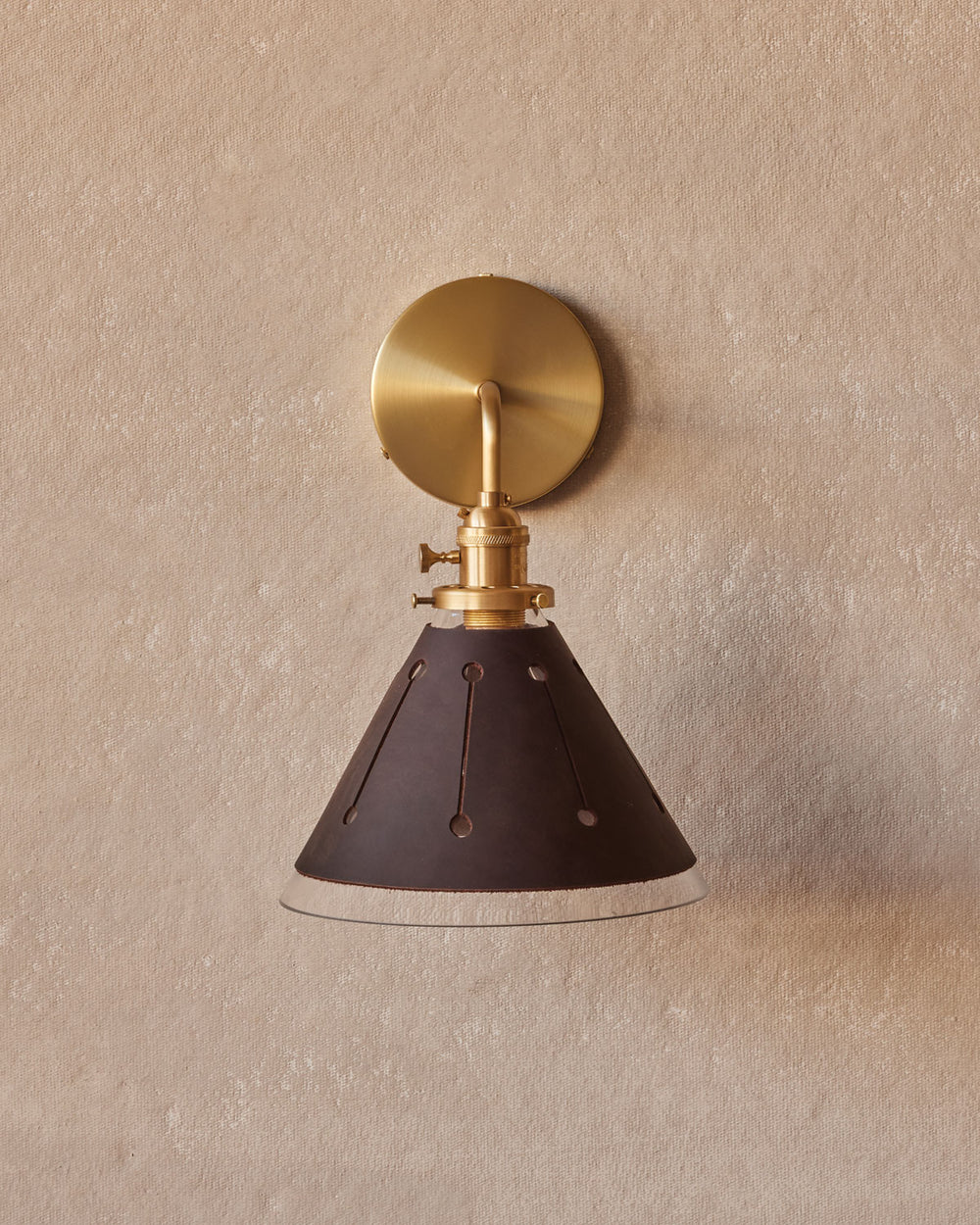 #leather-finish_espresso #wiring_hardwired