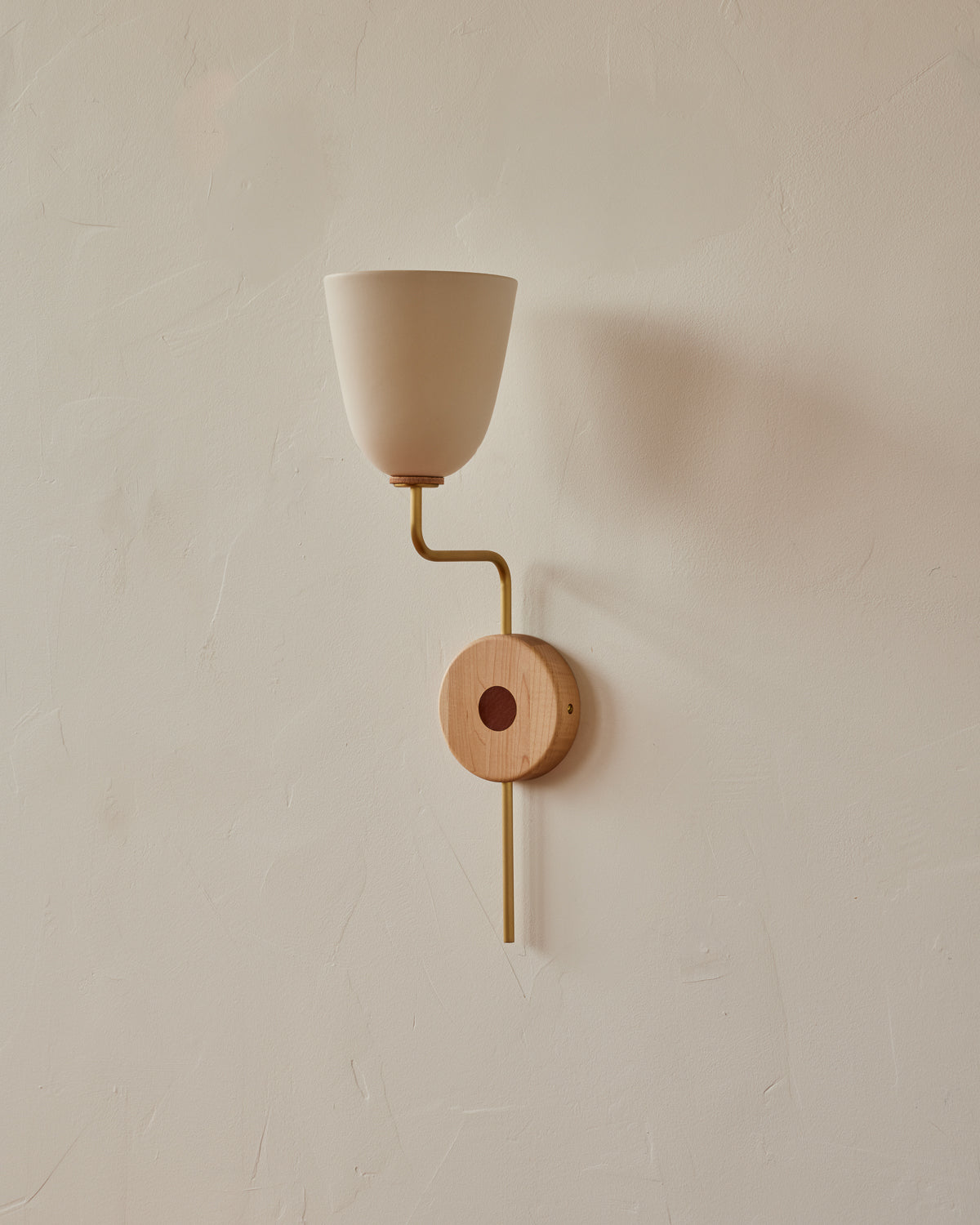 #shade-finish_dove #Metal-+-Wood-Finish_Satin Brass / Clear Maple #wiring_hardwired