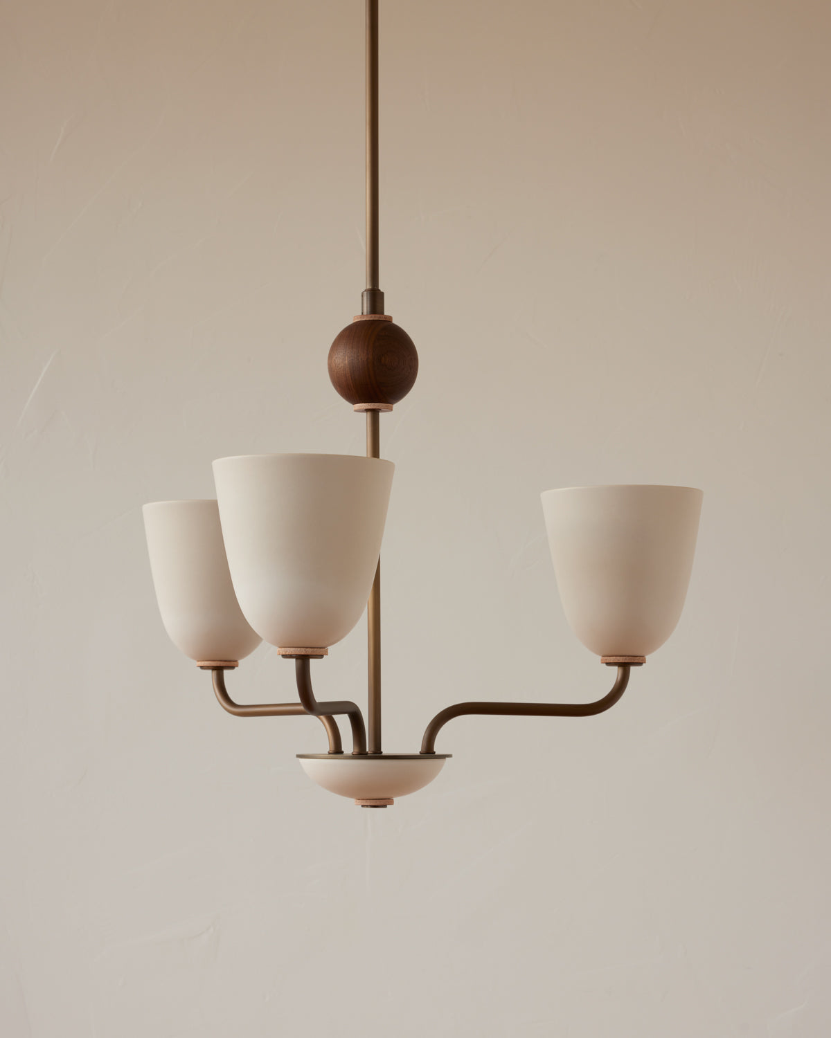 #shade-finish_dove #metal-finish_antique brass