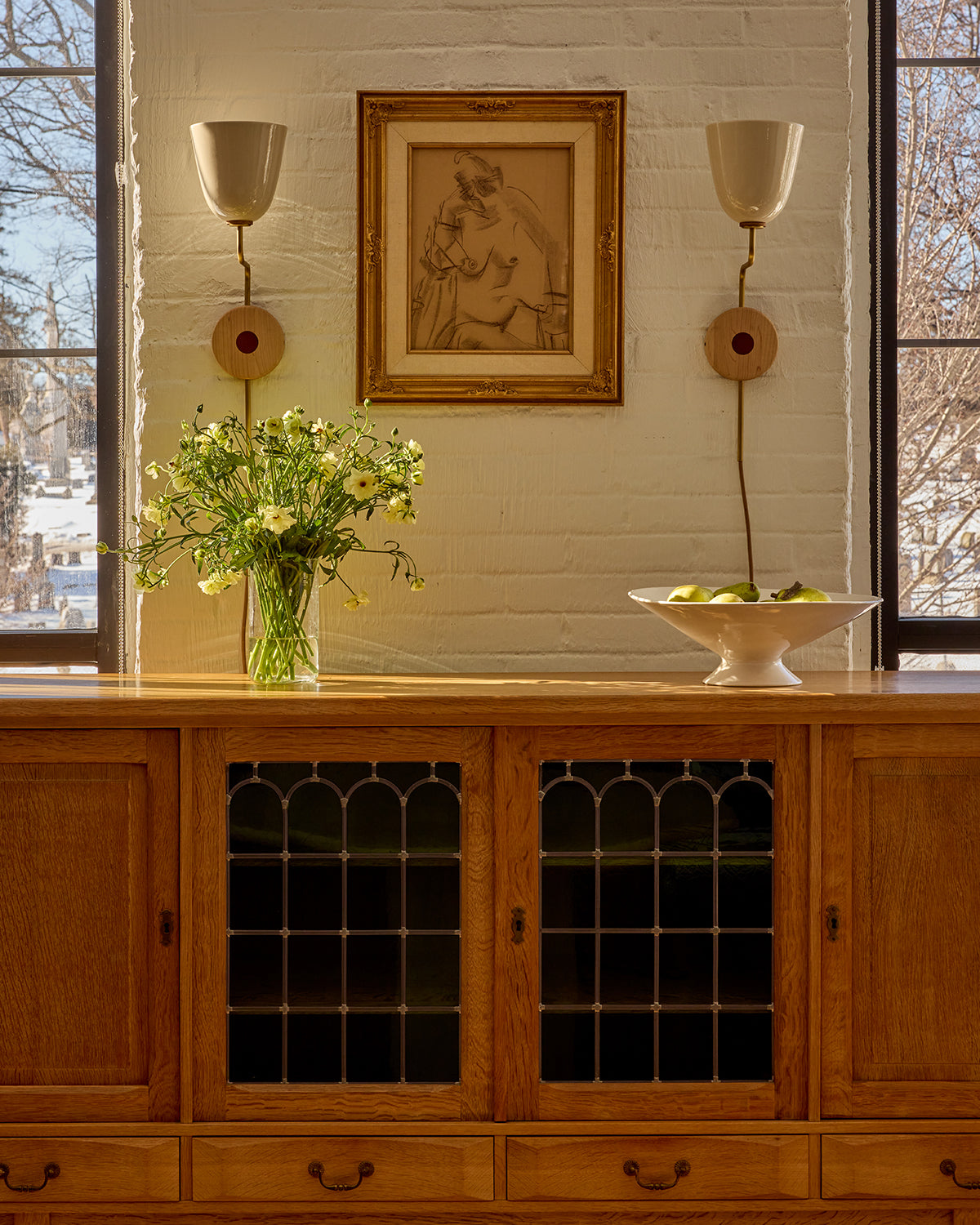 #shade-finish_cream #Metal-+-Wood-Finish_Satin Brass / Clear Maple #wiring_plug-in