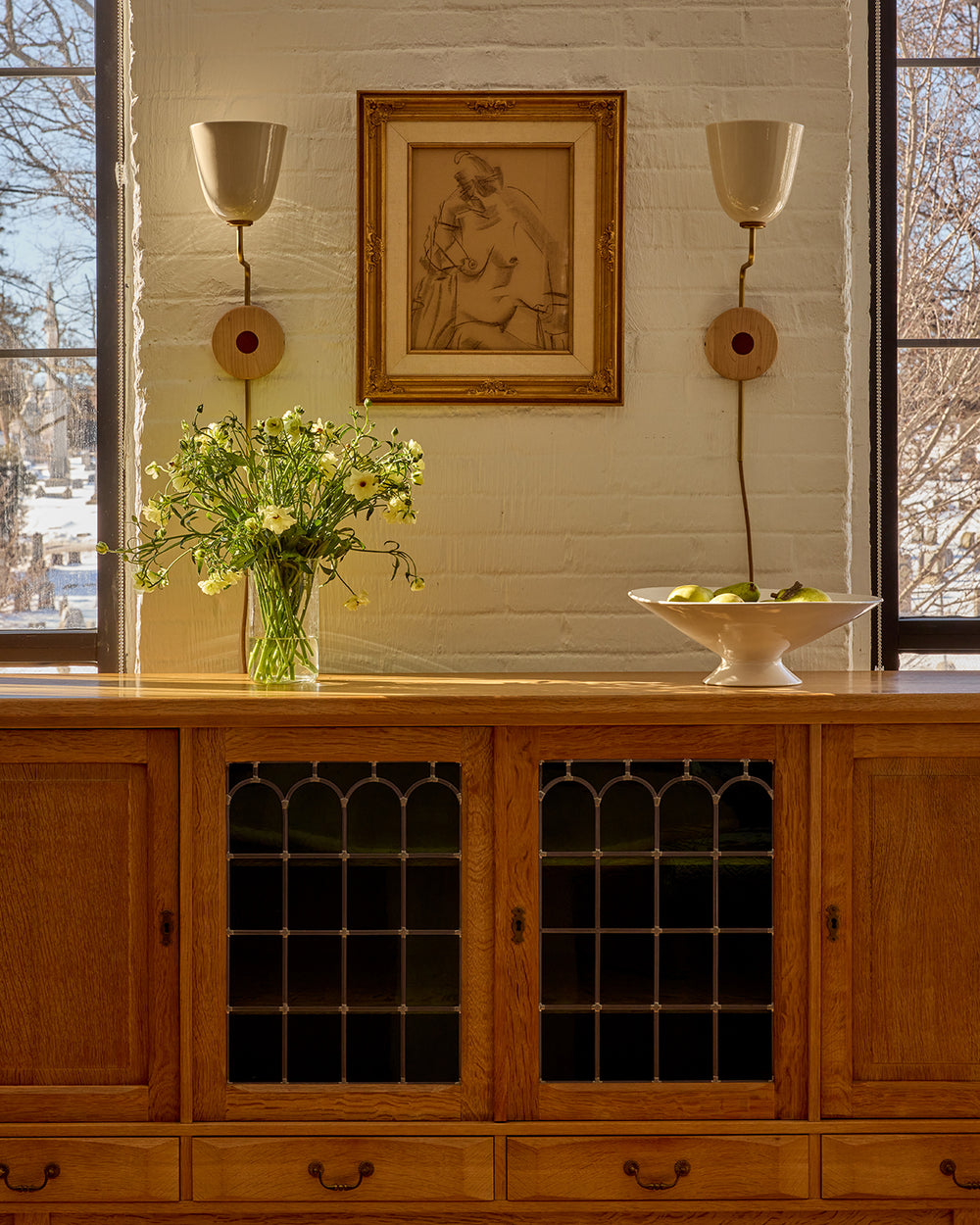 #shade-finish_cream #Metal-+-Wood-Finish_Satin Brass / Clear Maple #wiring_plug-in