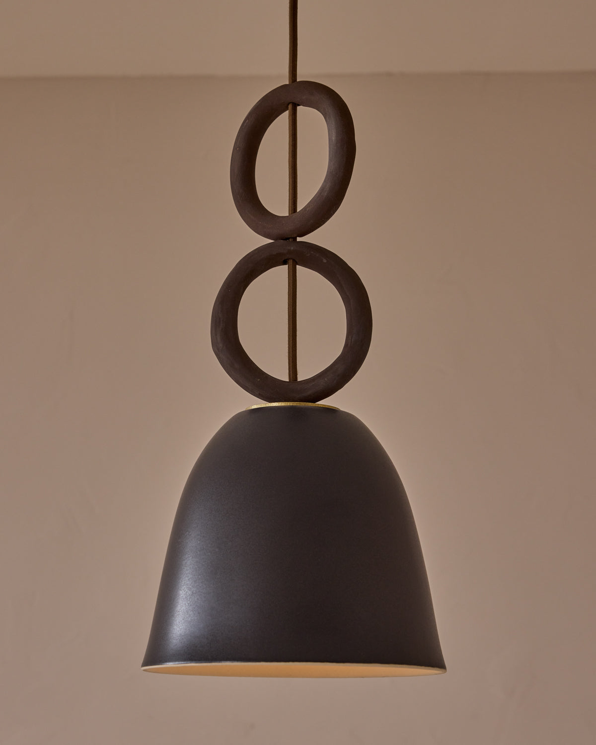 #color_ebony ceramic