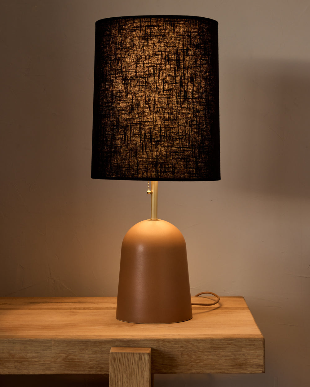 #ceramic-finish_chestnut ceramic #shade-color_black linen