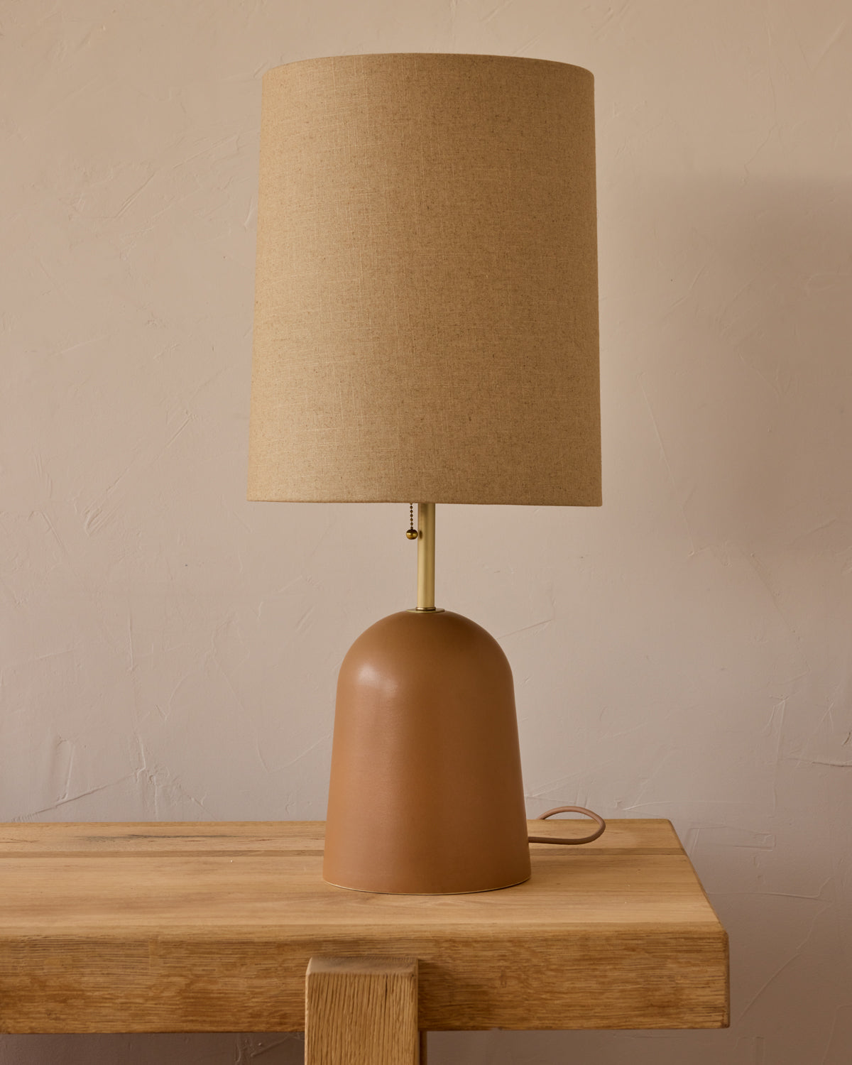 #ceramic-finish_chestnut ceramic #shade-color_flax linen