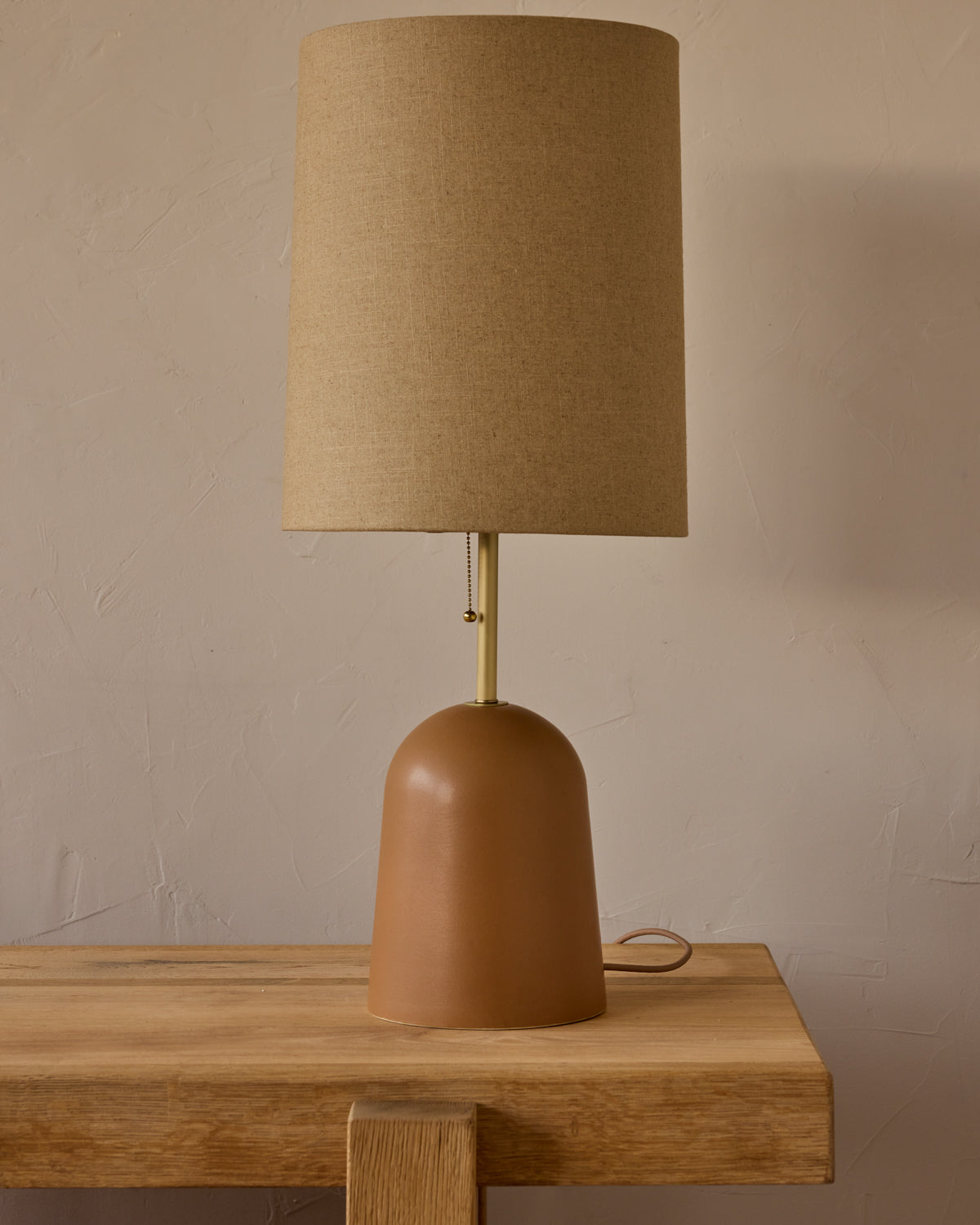 #ceramic-finish_chestnut ceramic #shade-color_flax linen