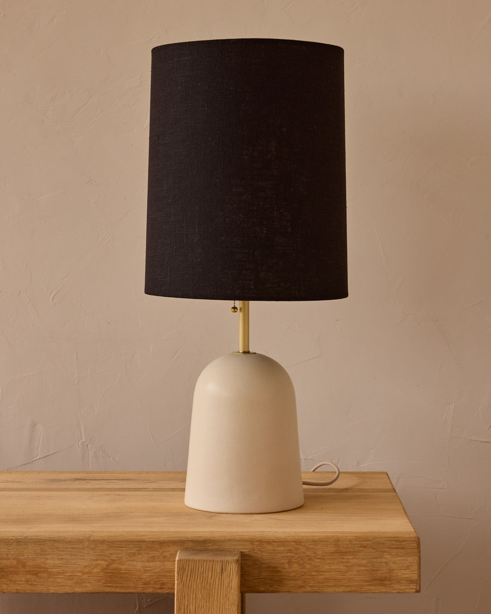 #ceramic-finish_dogwood ceramic #shade-color_black linen