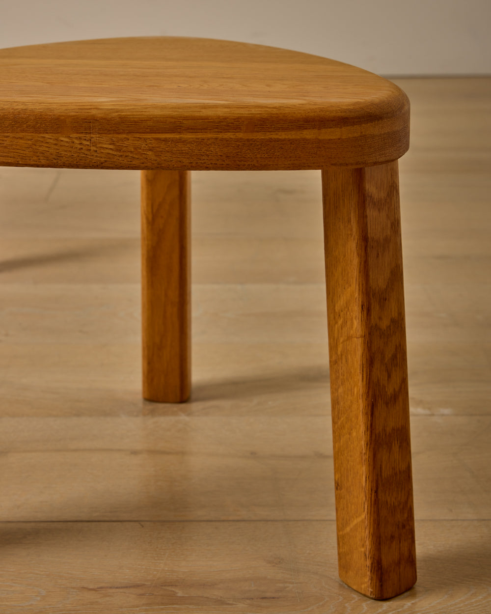 Triangular Oak Nesting Tables - Set of 3