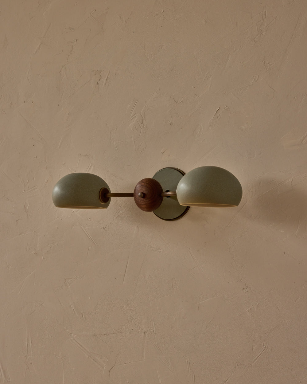#ceramic-finish_olivine #metal-finish_antique brass #wood-finish_black walnut