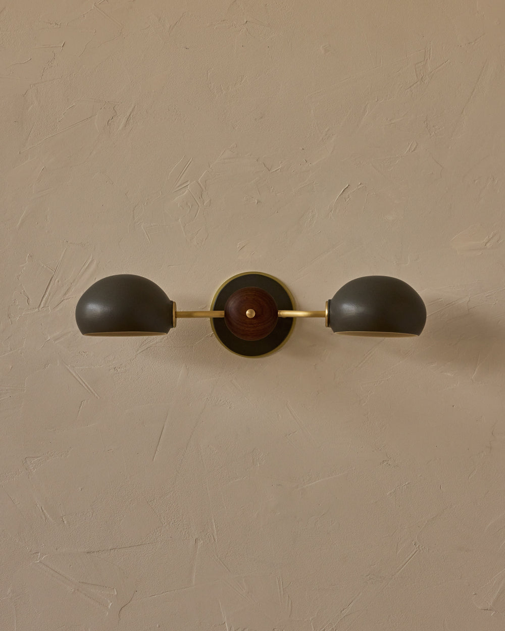 #ceramic-finish_almost black #metal-finish_satin brass #wood-finish_black walnut