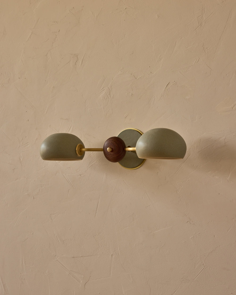 #ceramic-finish_olivine #metal-finish_satin brass #wood-finish_black walnut