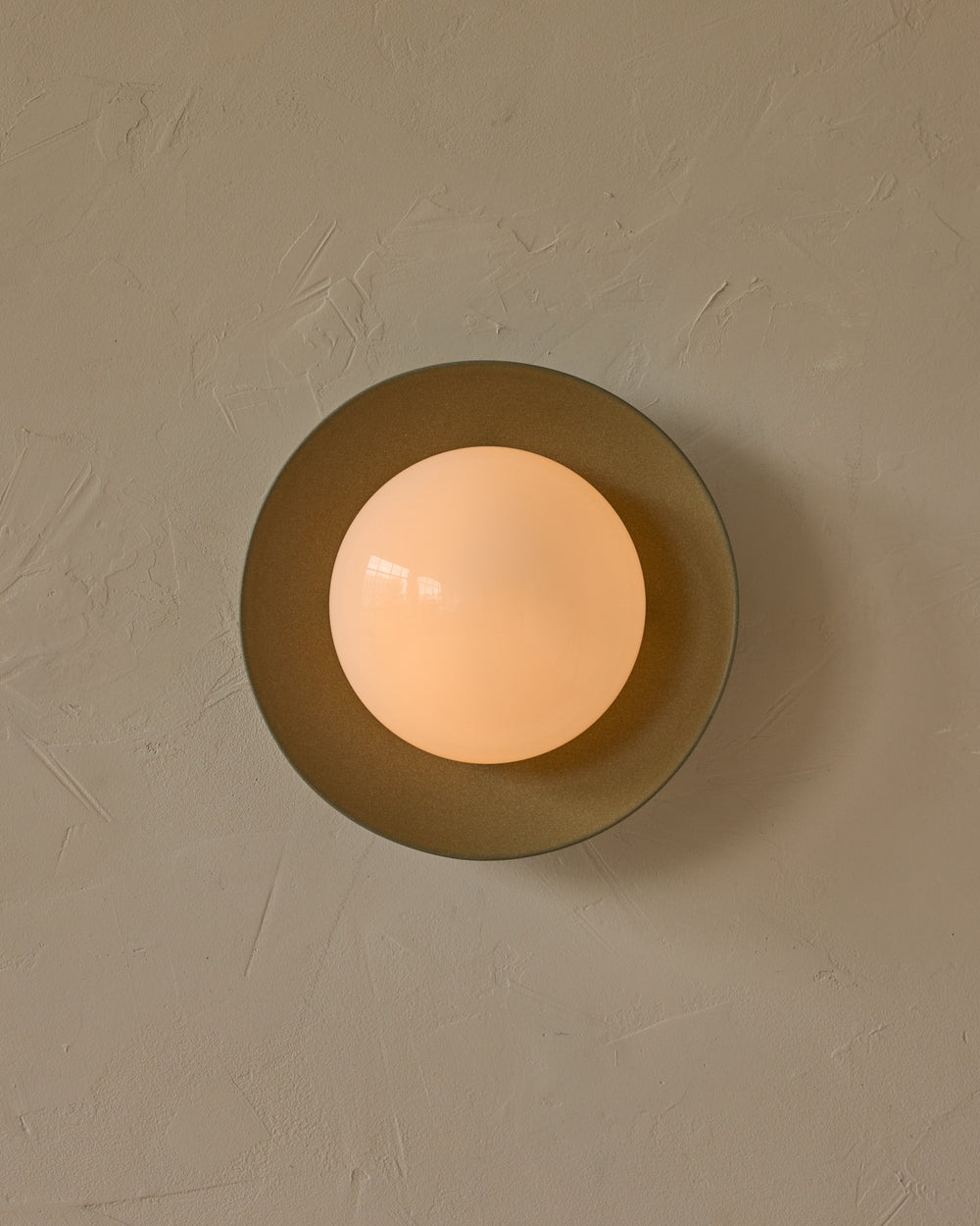 #shade-finish_olivine ceramic