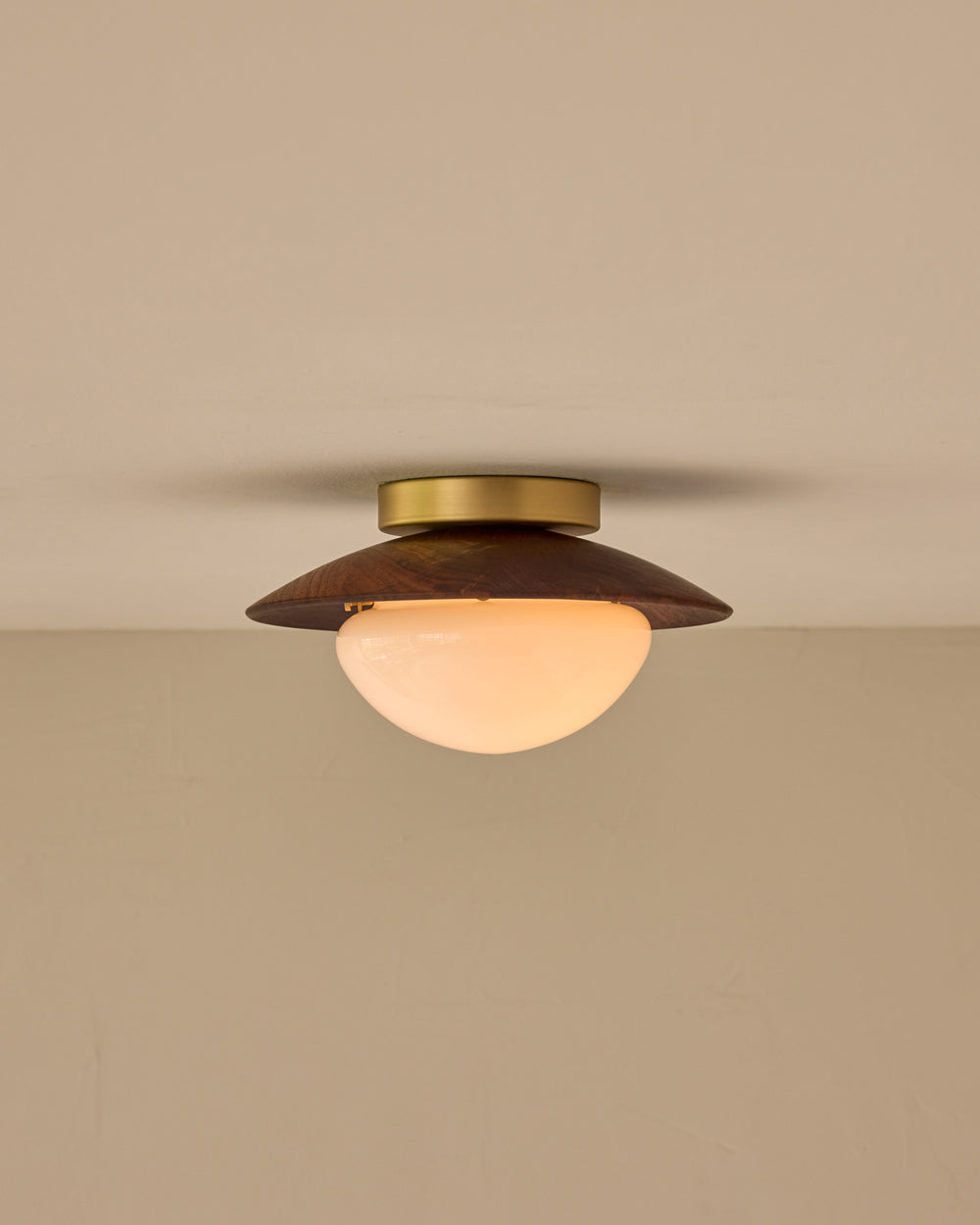 #shade-finish_black walnut #metal-finish_satin brass