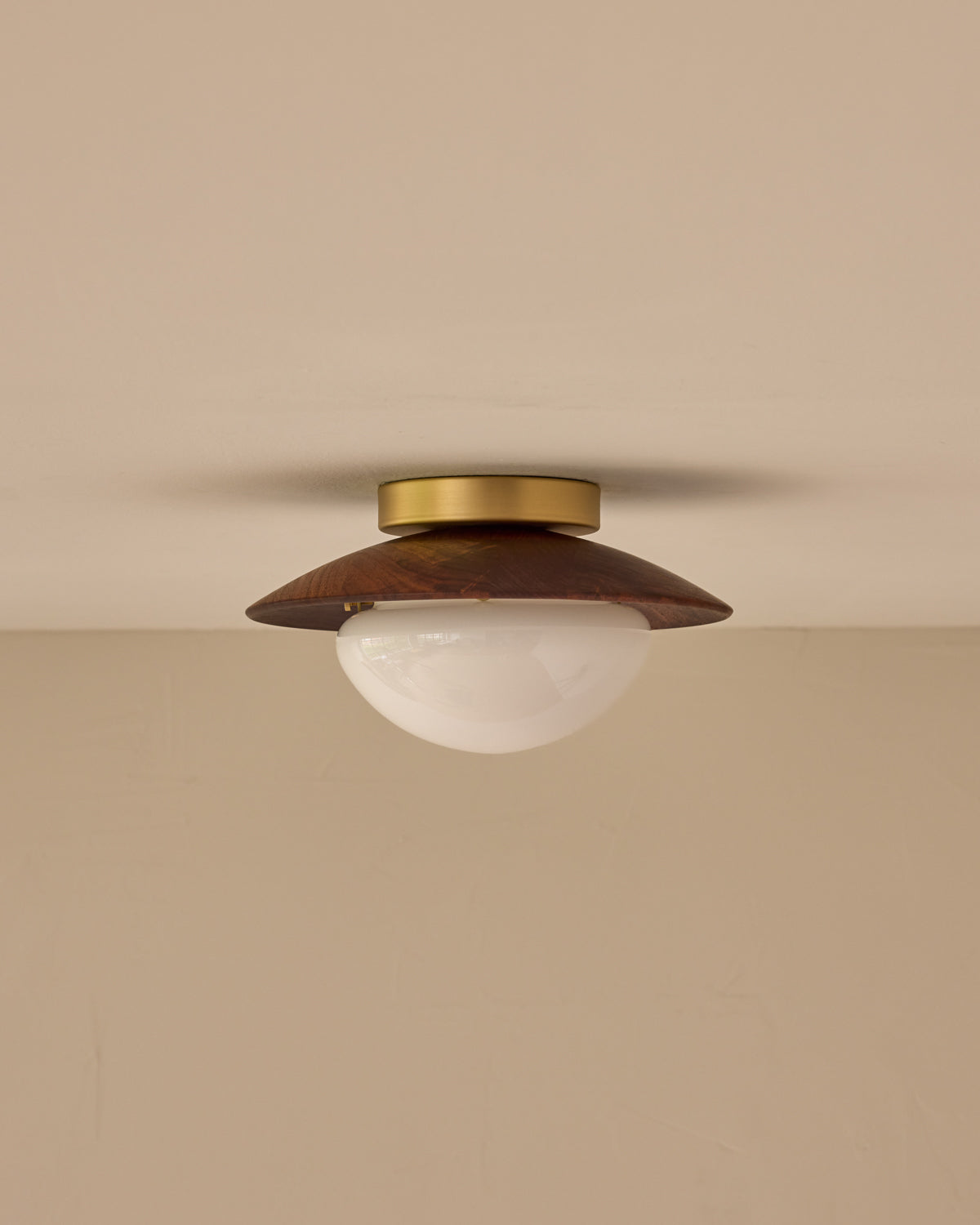 #shade-finish_black walnut #metal-finish_satin brass