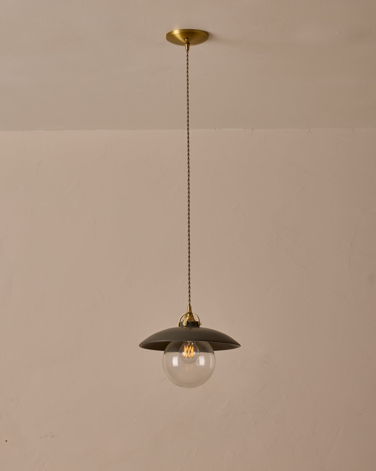#shade-finish_almost black ceramic  #Cord-Color---Glass_Beige Cord - Clear Globe