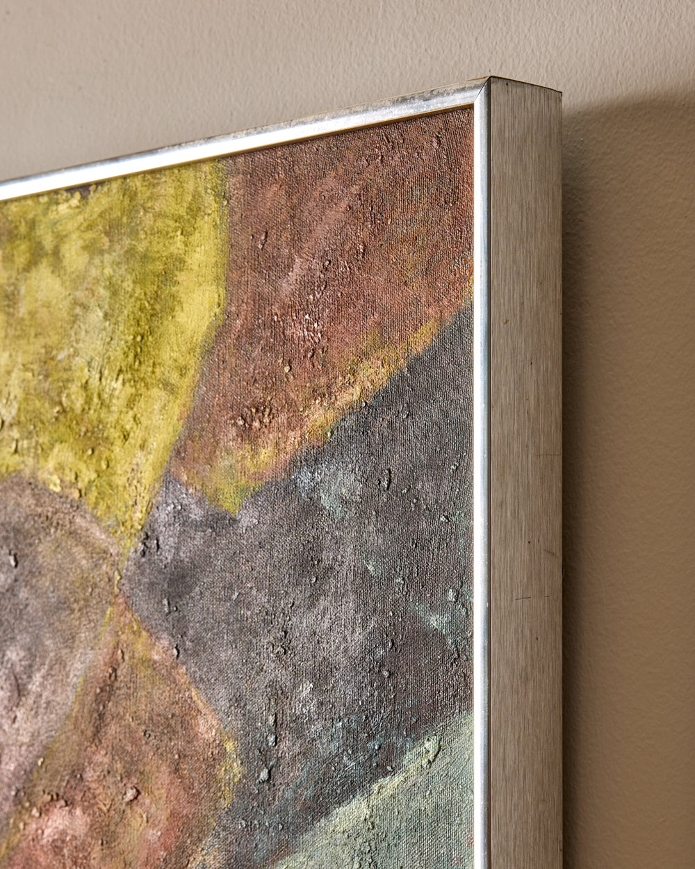 Composition with Yellow