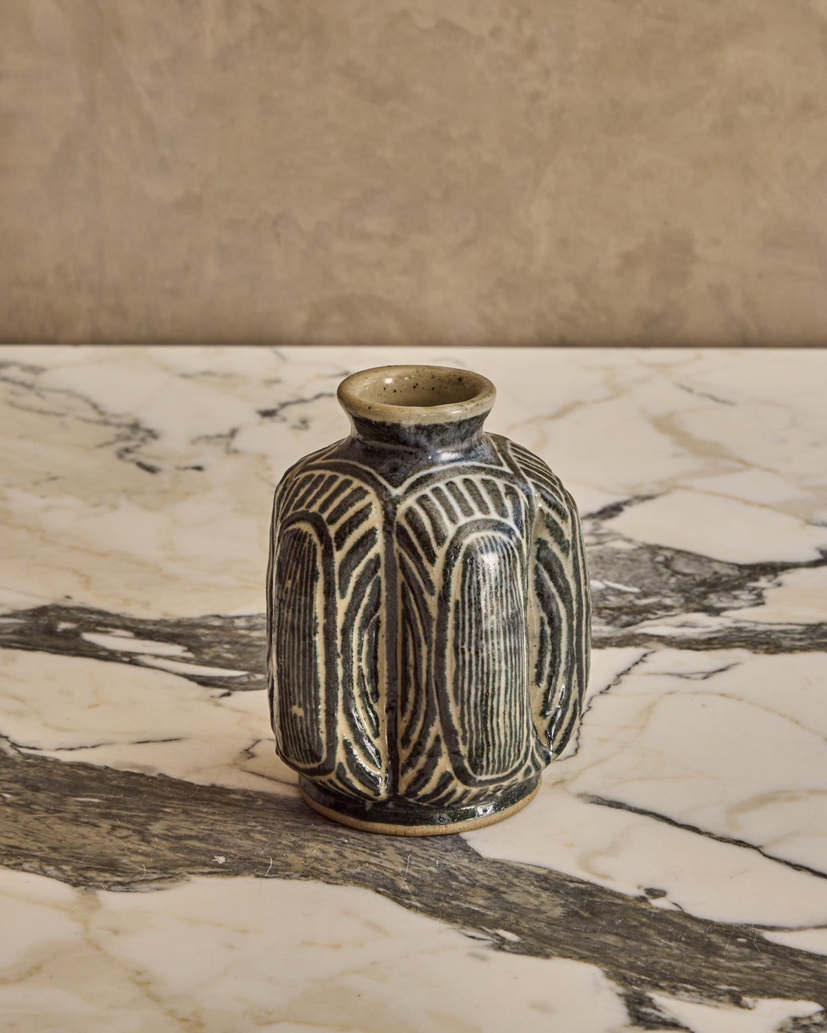 Globe Vessel