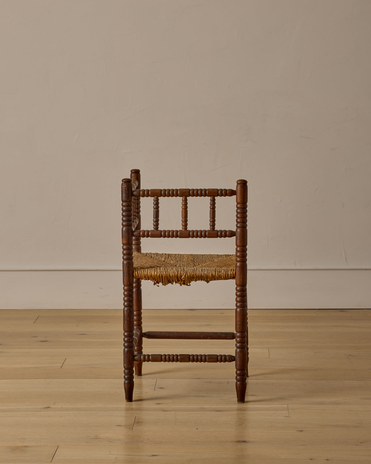 Corner Carved Bobbin Chair