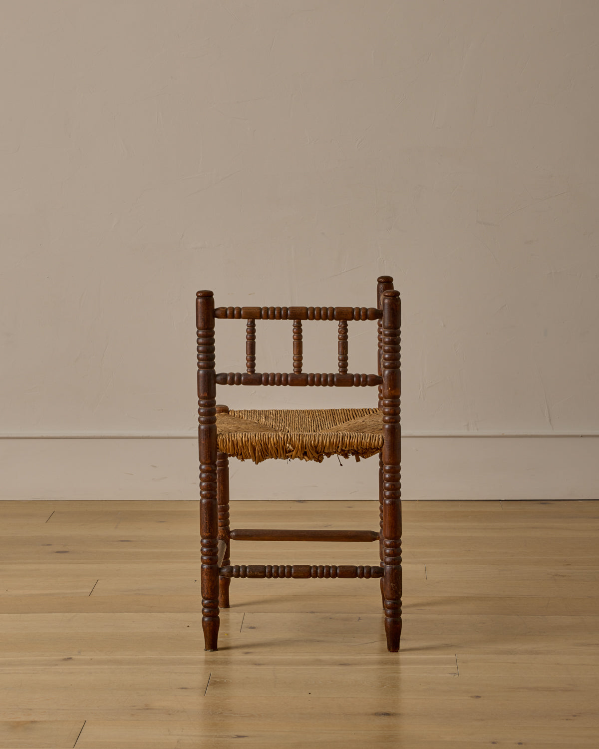Corner Carved Bobbin Chair