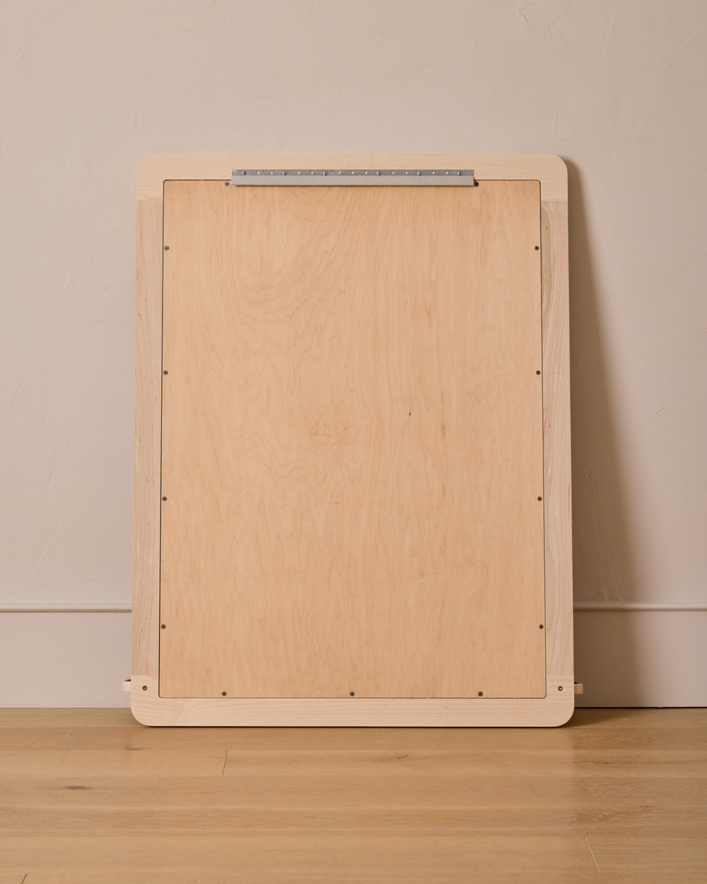 #size_large #wood-finish_clear maple 