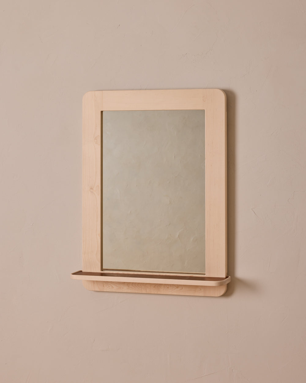 #size_medium #wood-finish_clear maple #leather-finish_cognac