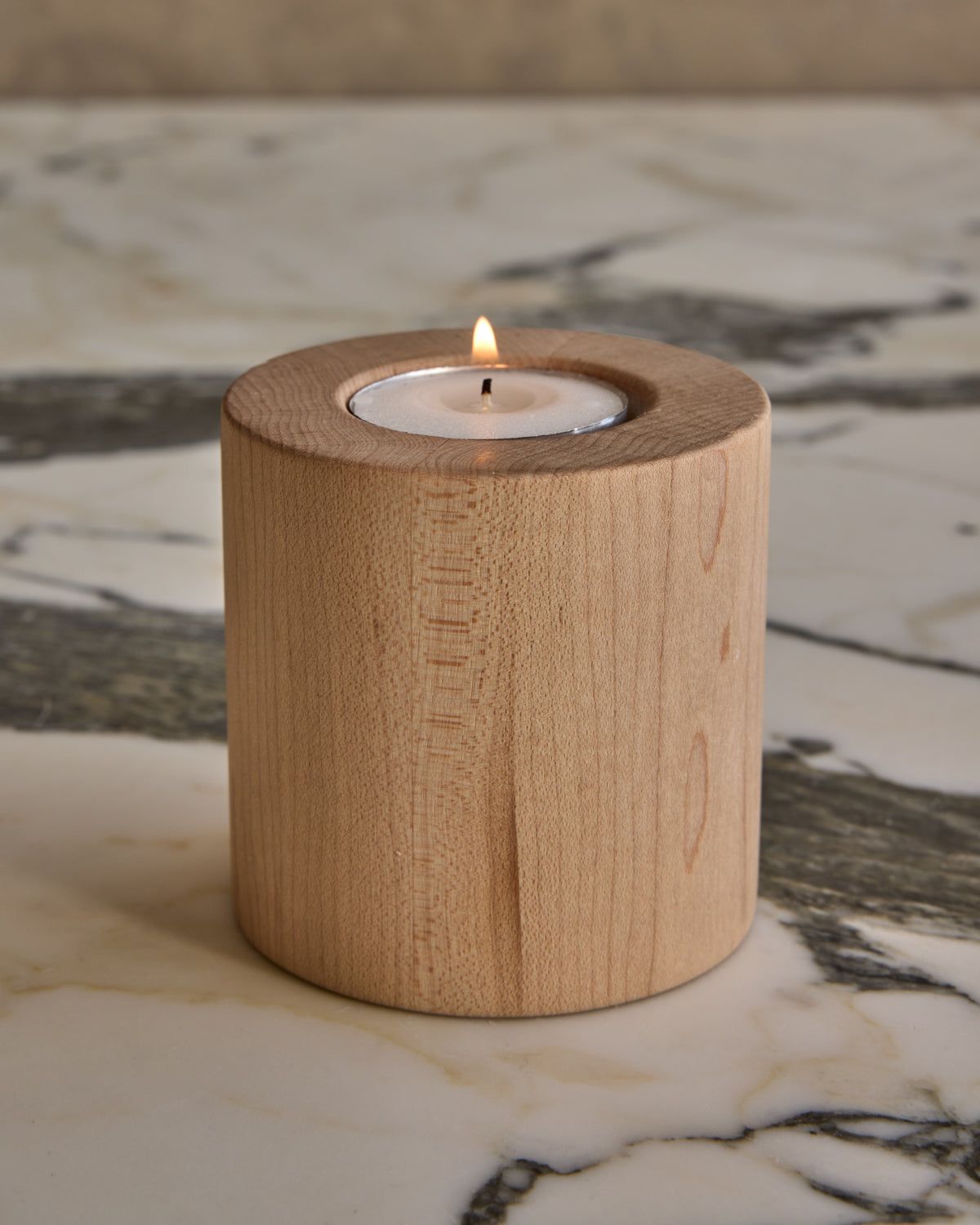 #wood-finish_clear maple #style_round