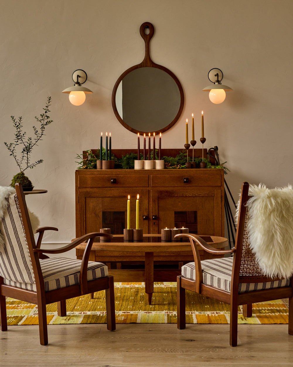 Arcus Candle Light Collection