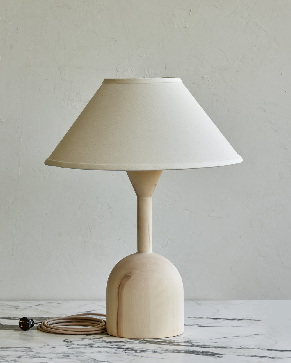 #wood-finish_aspen
#shade-color_ivory linen