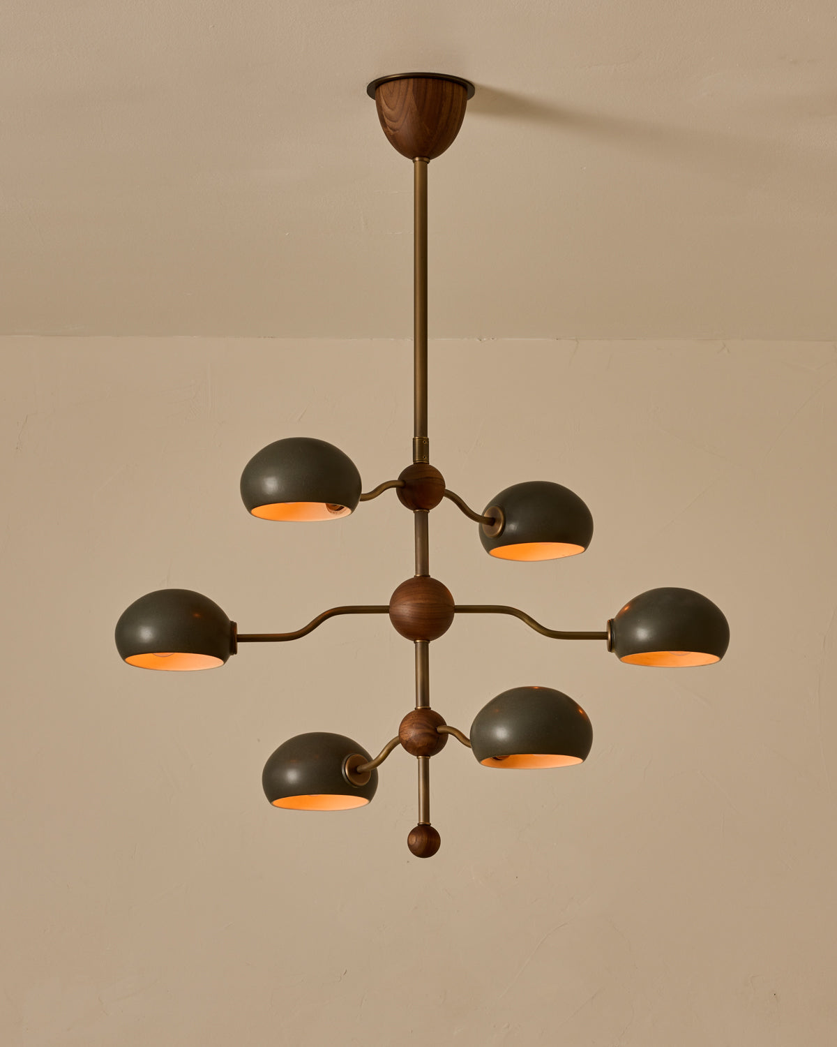 #shade-color_almost black   #Metal-+-Wood-Finish_Antique Brass / Black Walnut