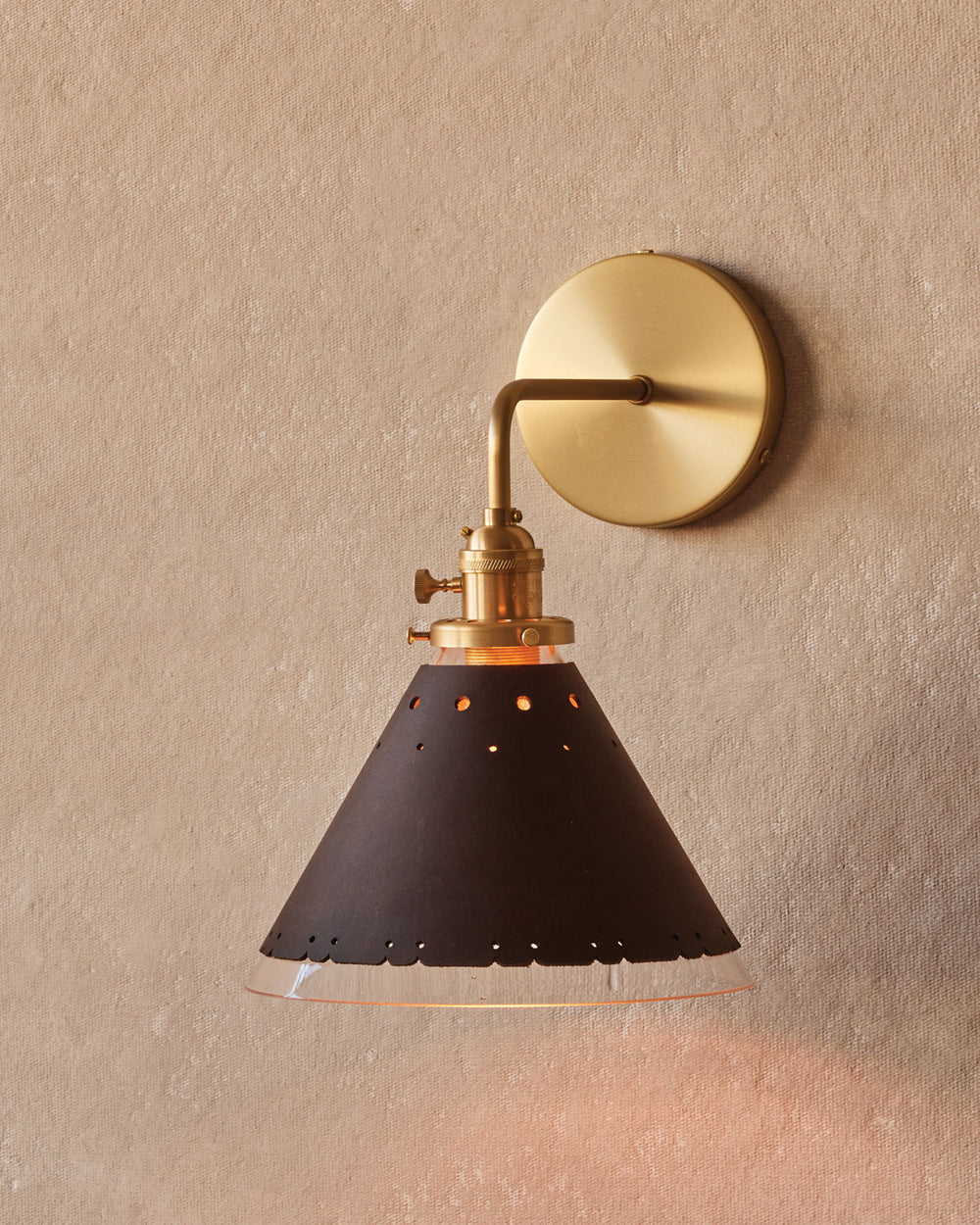 #leather-finish_espresso #wiring_hardwired