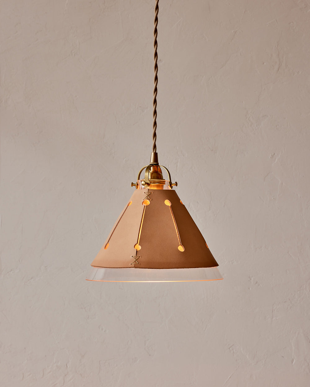  #leather-finish_natural tan