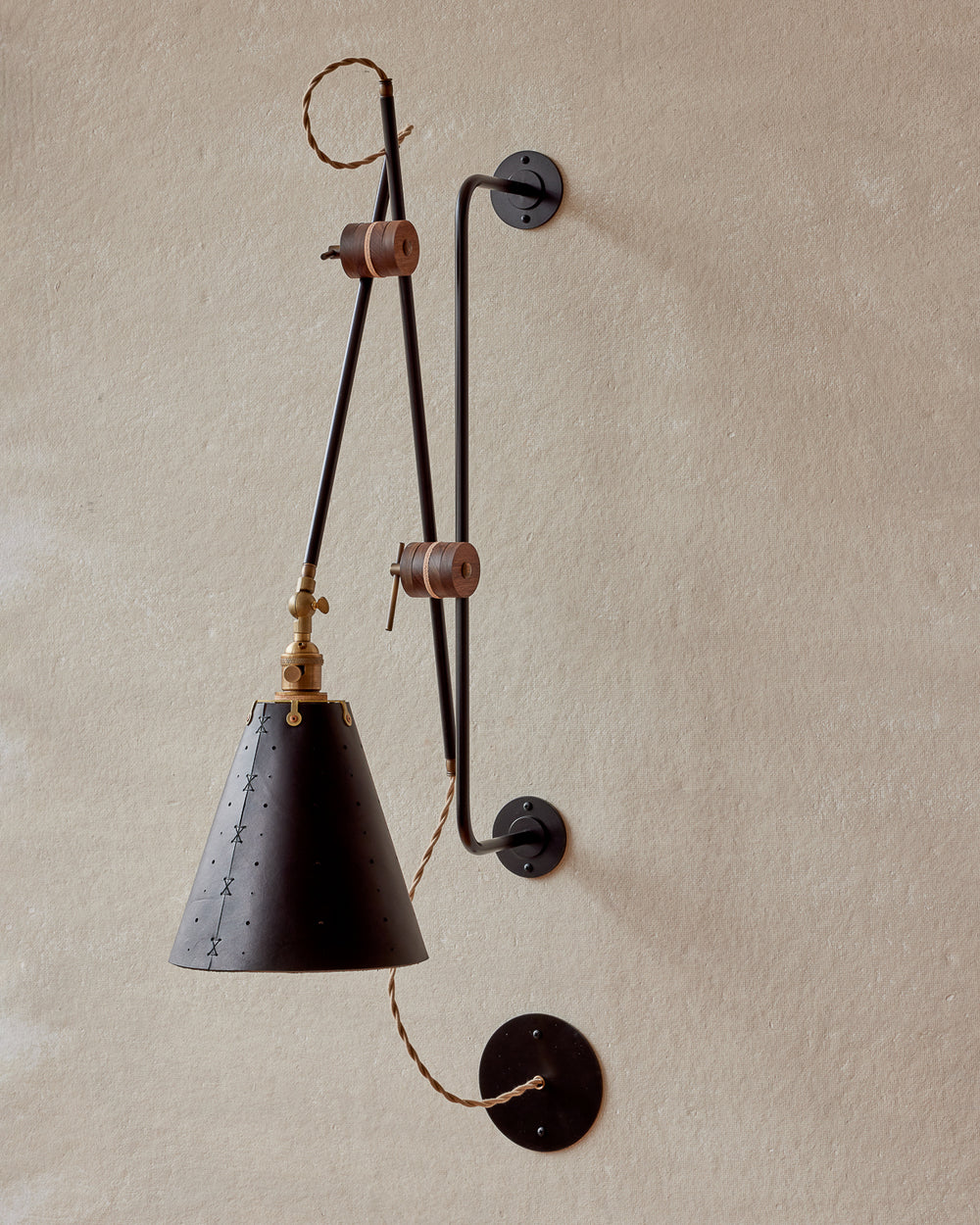 #shade-finish_black harness #wiring_hardwired