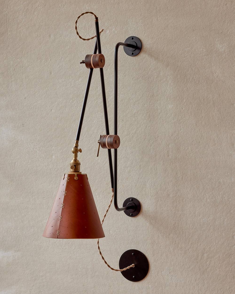 #shade-finish_tan harness #wiring_hardwired