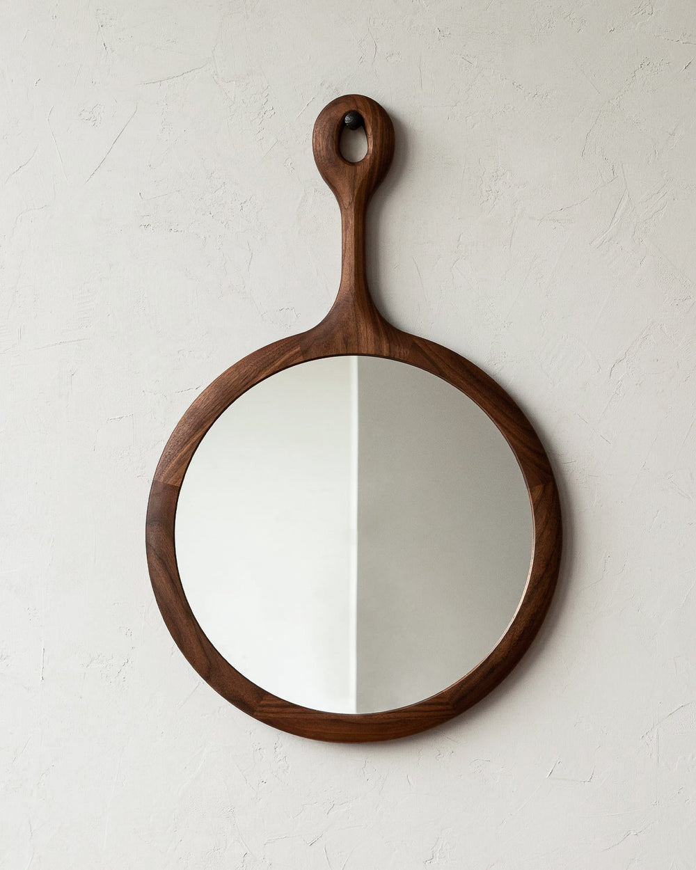 #size_medium #wood-finish_black walnut
