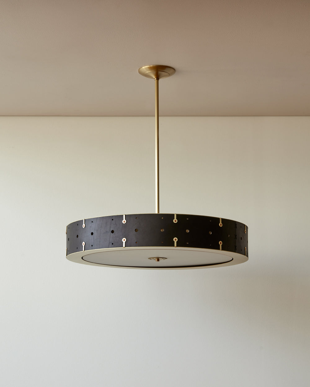 #leather-color_black harness #size_24" drum